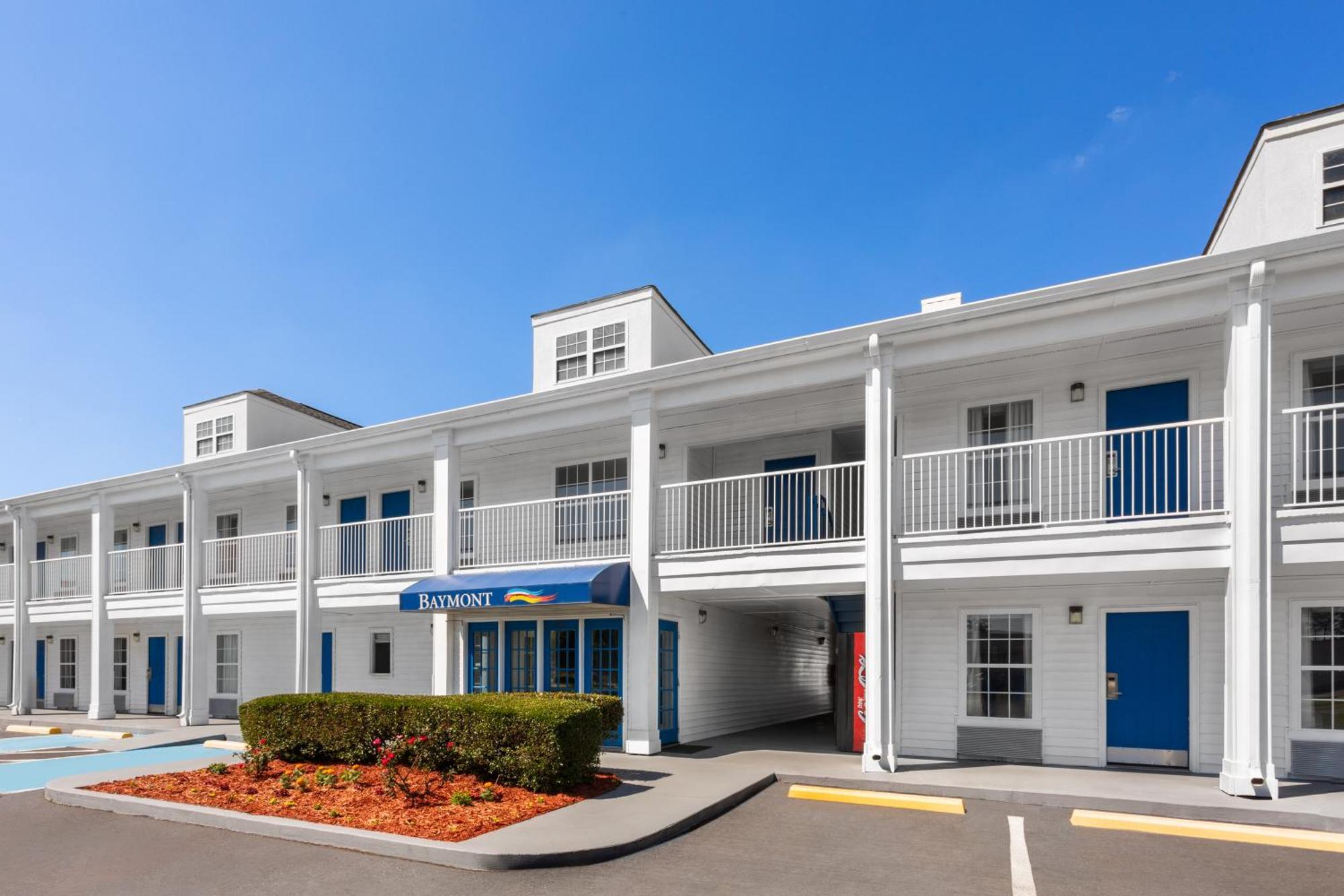 Baymont By Wyndham Brunswick Ga Hotel Ngoại thất bức ảnh